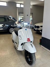 Piaggio vespa 300 GTS