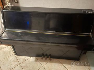 Pianoforte Furstein Farfisa