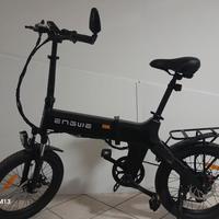 Bicicletta elettrica e  ENGWE C20 pro