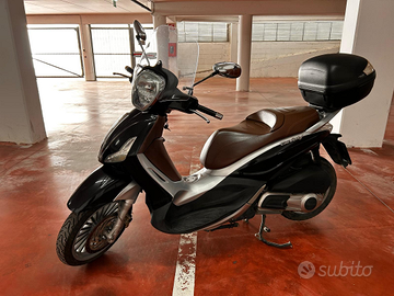 Scooter Beverly 300 Piaggio