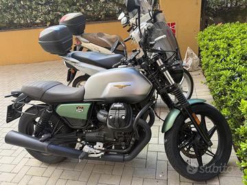 Moto Guzzi V7 Centenario IV Stone