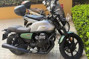 Moto Guzzi V7 Centenario IV Stone