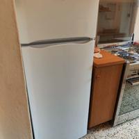 FRIGORIFERO CON FREEZER