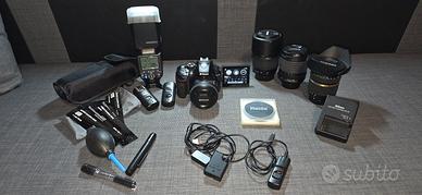 KIT FOTOGRAFICO COMPLETO Nikon D5300 + 4 Obiettivi