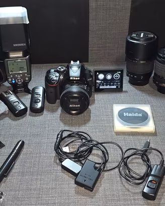 KIT FOTOGRAFICO COMPLETO Nikon D5300 + 4 Obiettivi