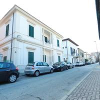 PORZIONE DI TRIFAMILIARE A PESCARA