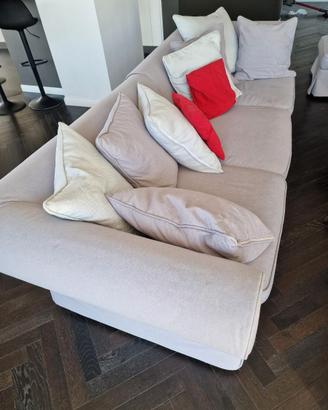 Divano confalone modello Circeo colore grigio