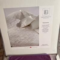 Copriletto matrimoniale Laura Biagiotti trapuntato