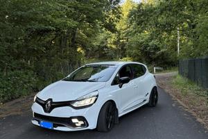 Vedendo clio rs trophy 4
