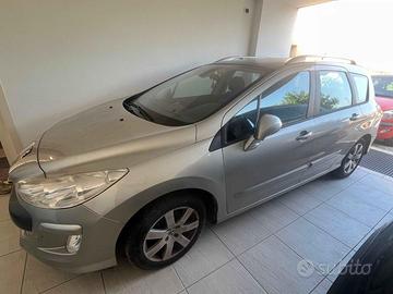 Peugeot 308 SW cambio automatico 88kW benzina