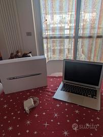 MacBook Air Intel Core i5