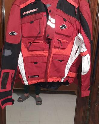 Giubbotto,calzoni da enduro  più protezioni