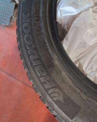Set pneumatici invernali 205/55R16