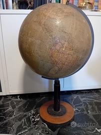 Mappamondo vintage