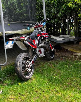 Hm Crm Competition 125
