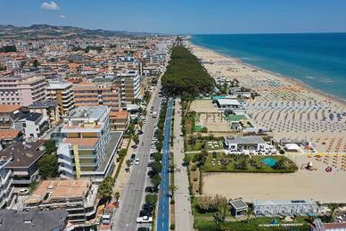 MARE ALBA ADRIATICA ZONA PINETA CASA con GARAGE