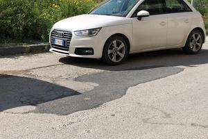 Audi A1 1.4 90cv