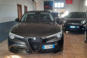 Alfa Romeo Stelvio 2.0 Turbo 280 CV AT8 Q4 Super