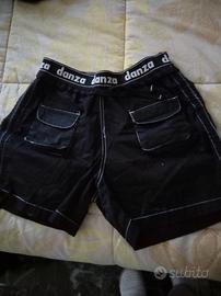 Pantaloncini marca "danza"