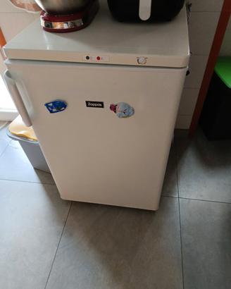 congelatore verticale zoppas 3 cassetti 
