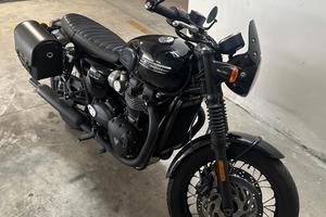 Triumph Bonneville T120 JetBlack - 2025