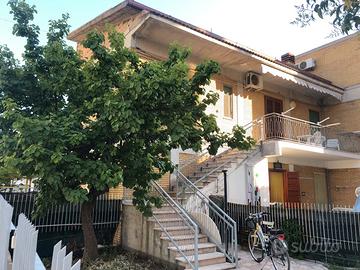 Villetta centrale vicino al mare