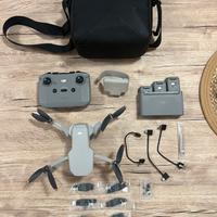 DJI Mini 2 Fly More Combo