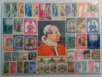 Vaticano 50 Francobolli differenti - Busta d'Oro