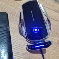 Caricatore wireless per auto