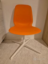 Sedia arancione