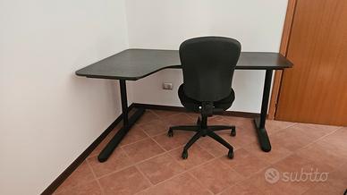 scrivania Bekant + sedia