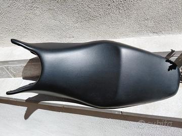 Sella Honda Hornet 600 2001 nera