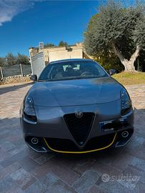 Giulietta Veloce TCT Carbon Look