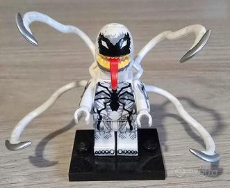 Anti-Venom Minifigure