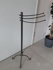 Porta asciugamani bagno da terra a piantana