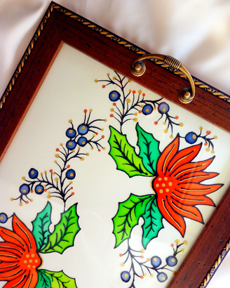 Vassoio con decoro floreale su vetro handmade