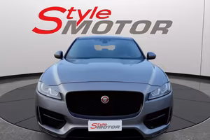 JAGUAR F-Pace 2.0 D 240 CV AWD aut. R-Sport