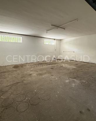 LOCALE DEPOSITO 90 mq