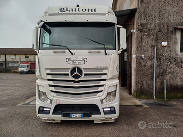 Mercedes 19.42