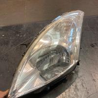 Faro anteriore sx suziki swift