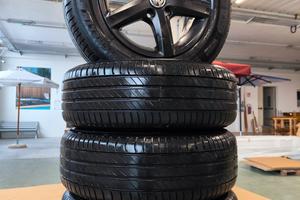 Kit Cerchi Neri + Pneumatici estivi Michelin 