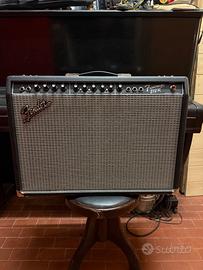 Amplificatore per Chitarra Fender frontman 212 r.