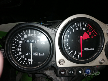 Kawasaki zx7r