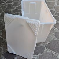 Contenitore con coperchio