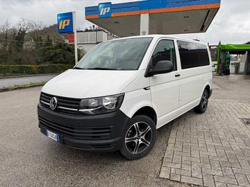 Volkswagen Transporter 2.0 TDI 9 posti PC Kombi