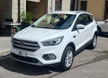 Ford Kuga 2.0 TDCI 150 CV S&S 4WD Powershift Busin