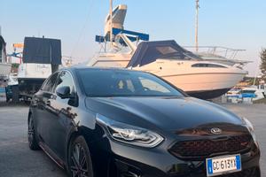 Kia proceed gt 1.6 204 cv 2020