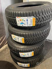 215 65 16 invernali Pirelli NUOVE! mai usate