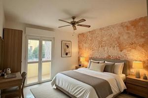 Quadrivano con posto auto coperto e cantina