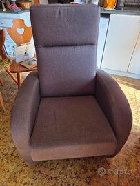 Poltrona reclinabile